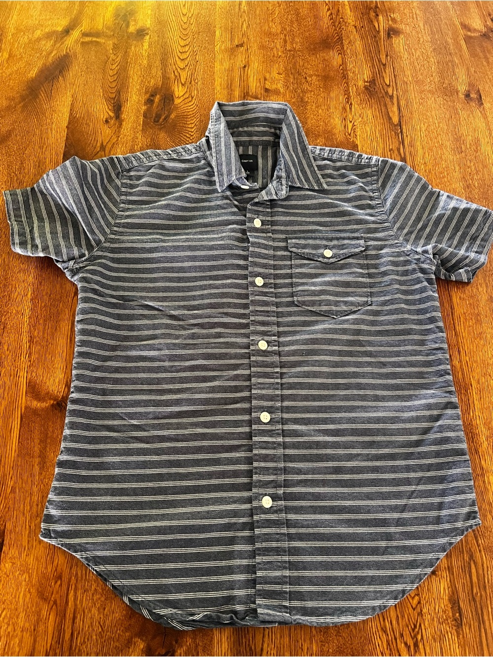 GapKids Boys Short Sleeve Striped Button-Down Shirt Size Large(10